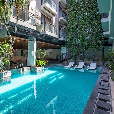 Liberta Seminyak Hotel Exterior foto