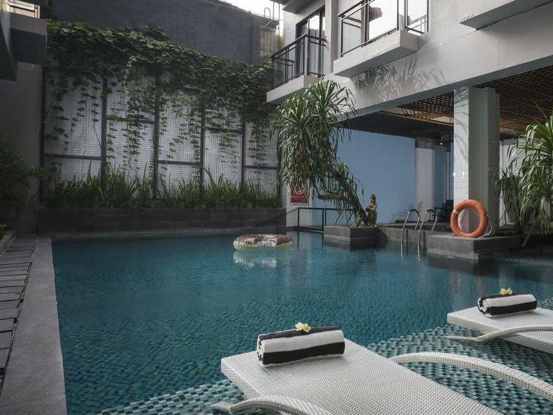 Liberta Seminyak Hotel Exterior foto
