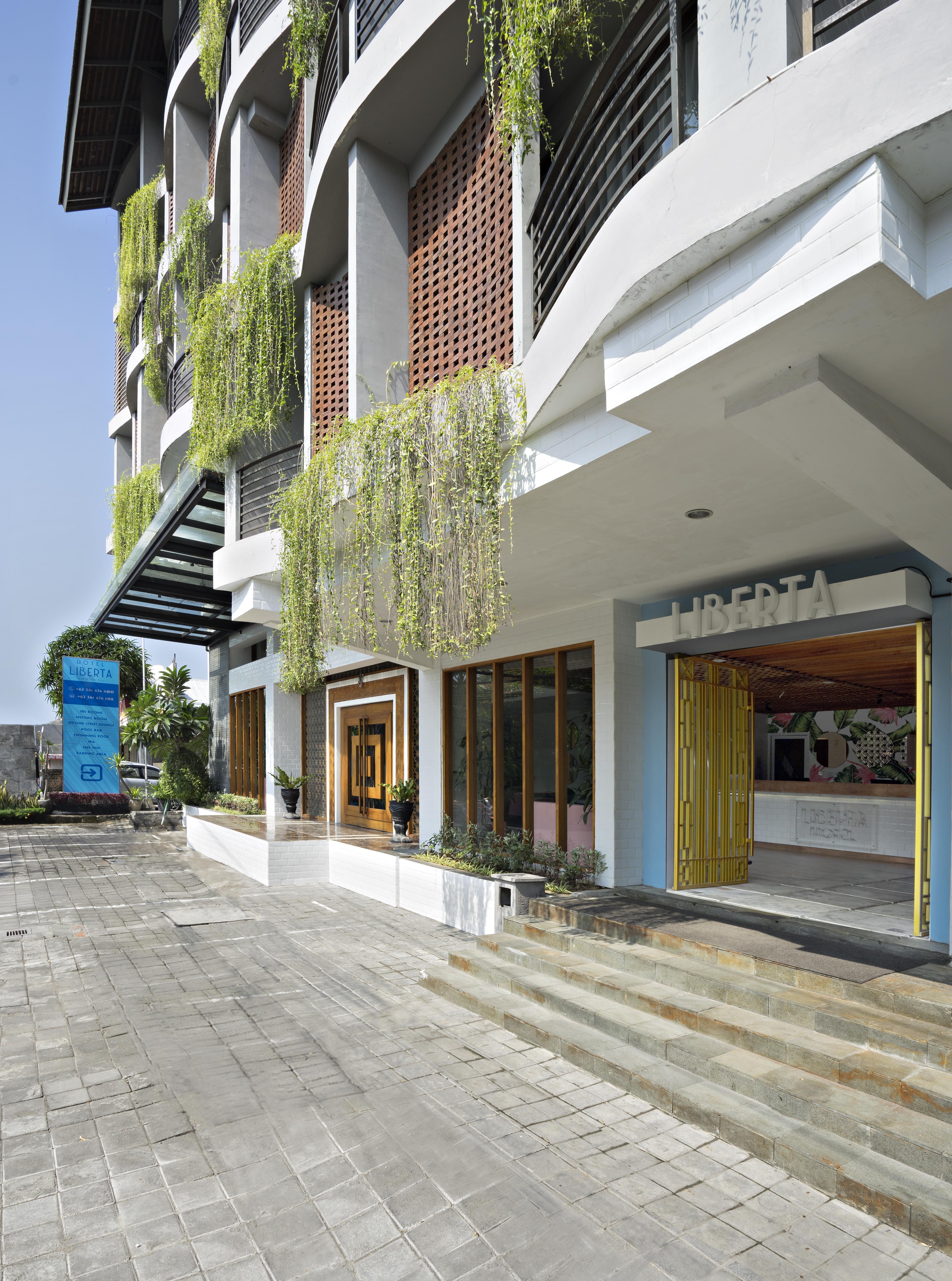 Liberta Seminyak Hotel Exterior foto